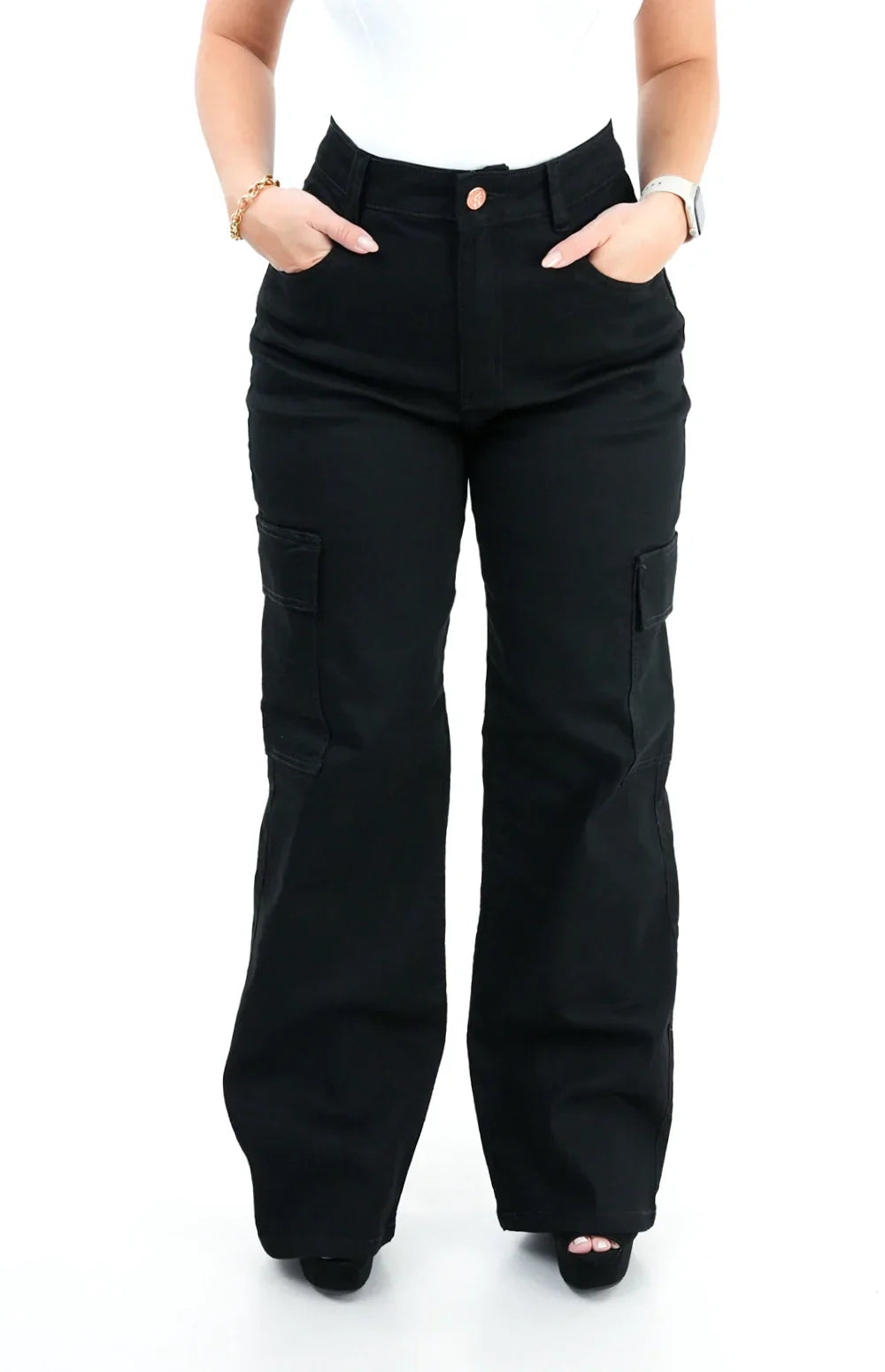 CALÇA JEANS FEMININA - WIDE LEG CARGO PRETA