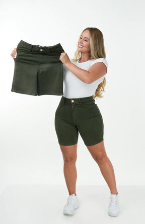SHORTS JEANS MEIA COXA - VERDE MILITAR