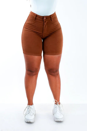 SHORTS JEANS MEIA COXA - TERRACOTA